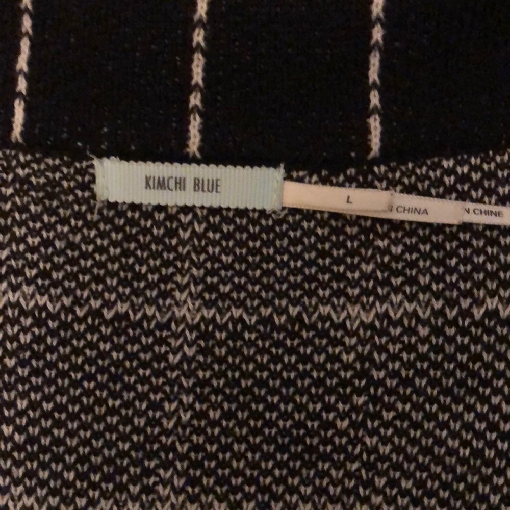 Cardigan - Picture 2 of 2